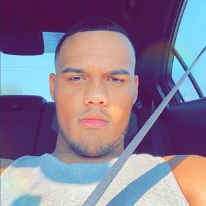 Meet your Posher, Hunter